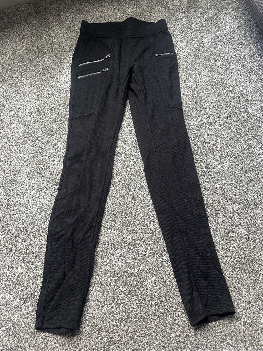 Athleta Black/Dark Grey Heathered Zip-Pocket Leggings